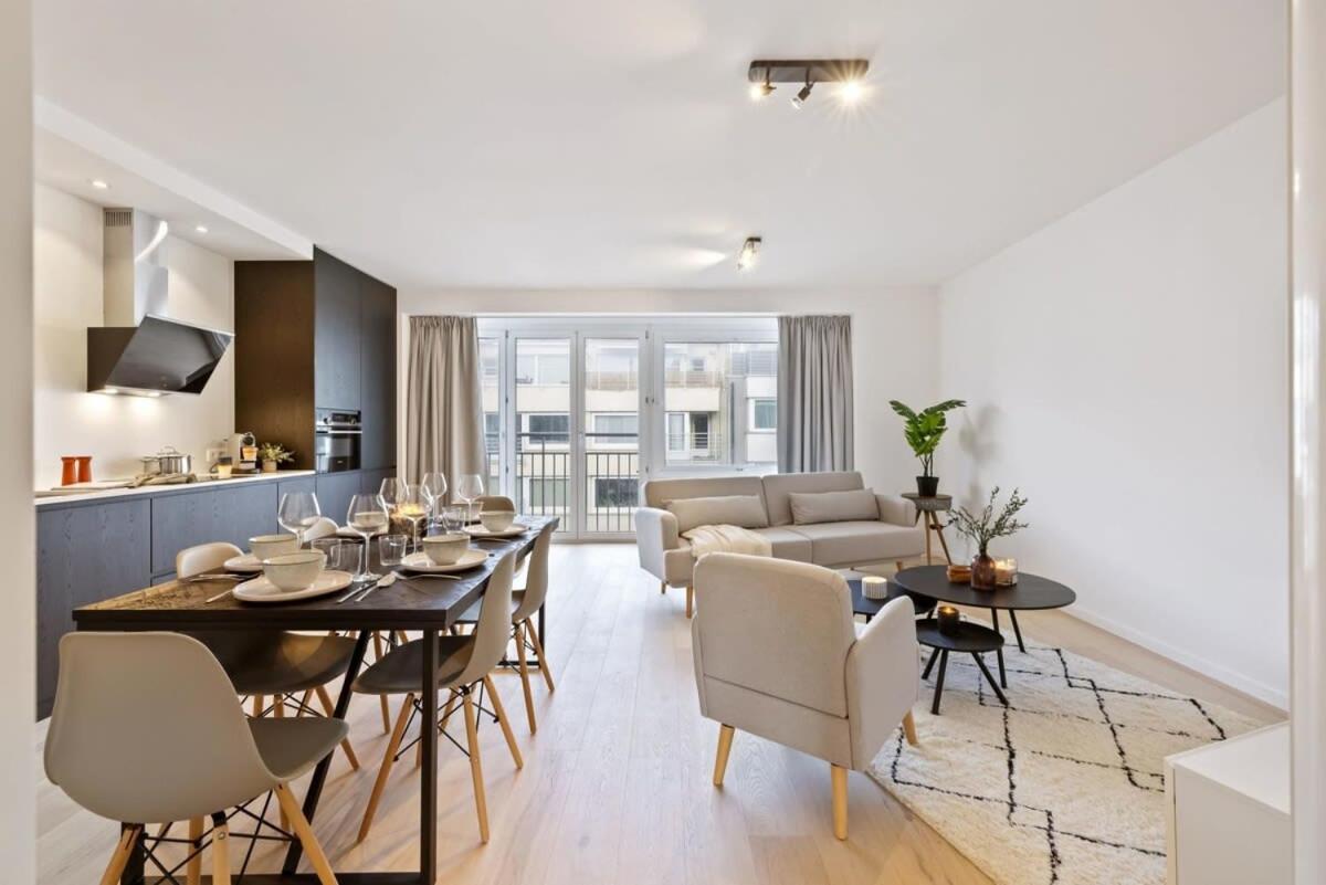 Huswell - Renovated Apartment In The Heart Of Остенде Екстериор снимка