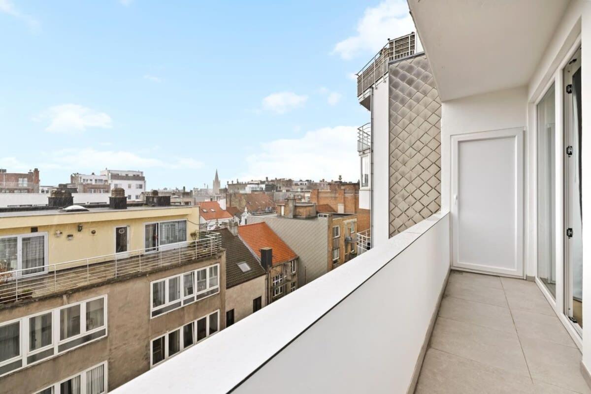 Huswell - Renovated Apartment In The Heart Of Остенде Екстериор снимка