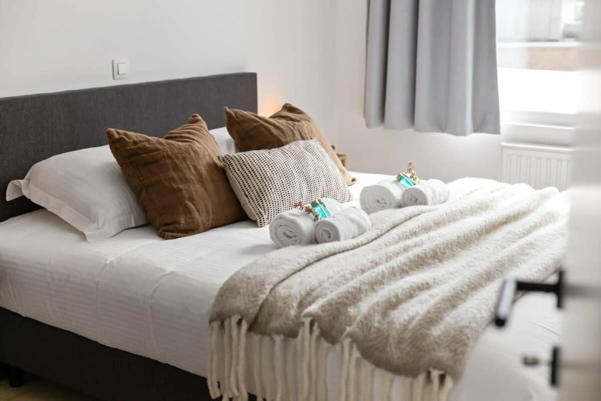 Huswell - Renovated Apartment In The Heart Of Остенде Екстериор снимка