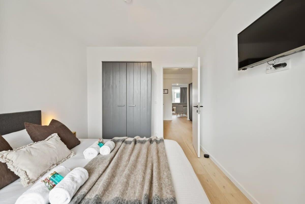 Huswell - Renovated Apartment In The Heart Of Остенде Екстериор снимка