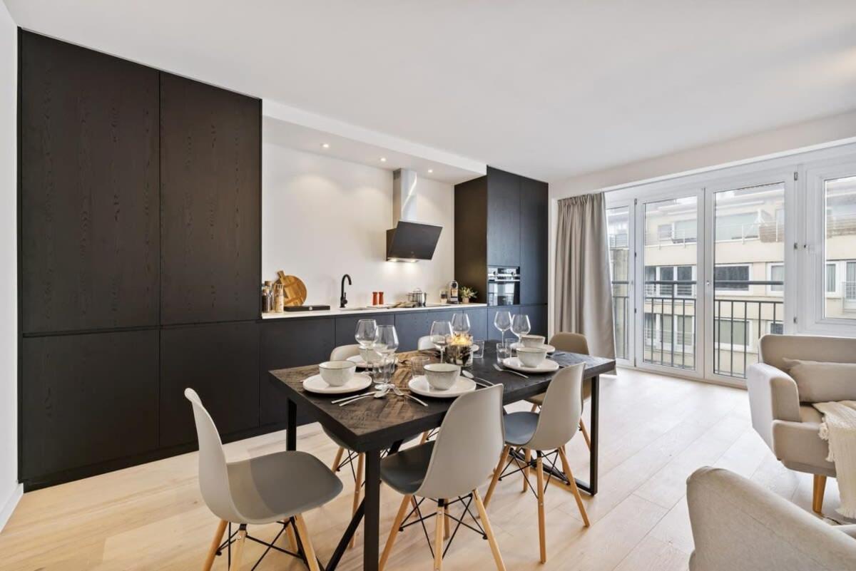 Huswell - Renovated Apartment In The Heart Of Остенде Екстериор снимка